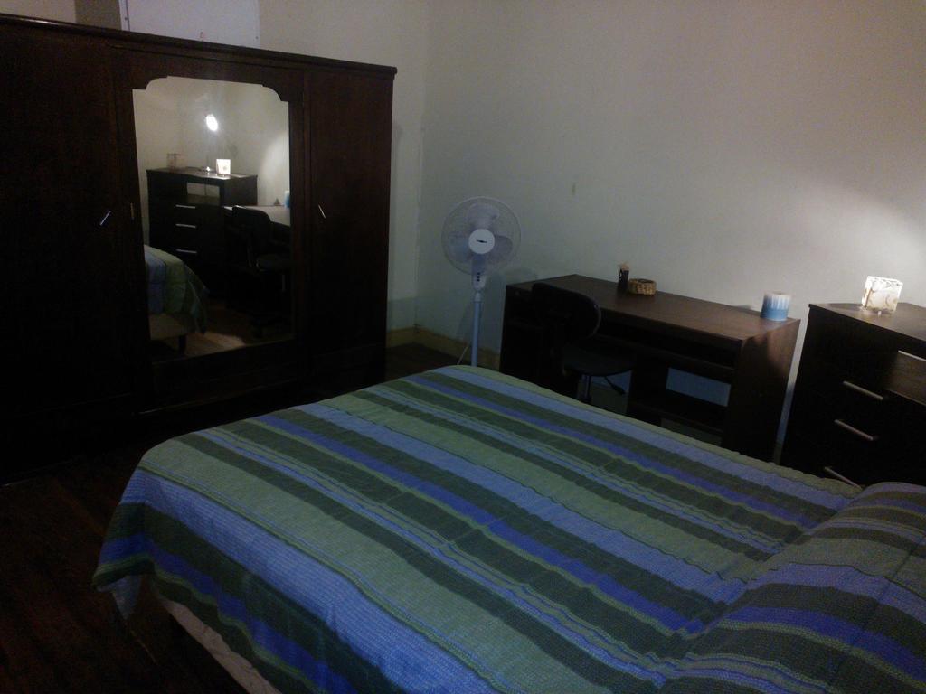 La Casona Bed & Breakfast Mendoza Bilik gambar